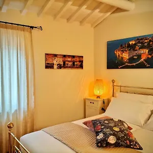 Catulliana , Verona Italia